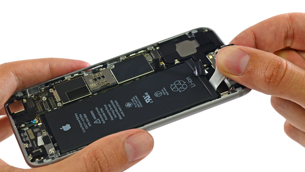 Service iPhone 6 - baterie
