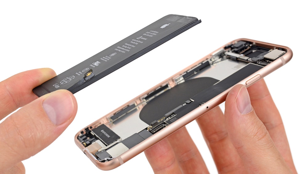 iPhone 8 - inlocuire baterie iPhone 8